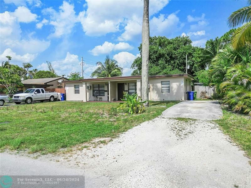 1440 NW 5TH AVE, FORT LAUDERDALE, FL 33311, photo 1 of 34