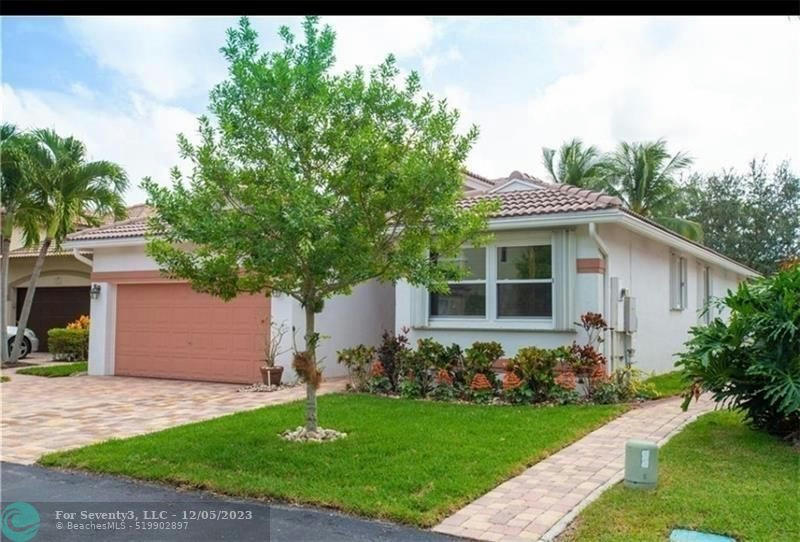 3576 CANARY PALM CT, POMPANO BEACH, FL 33069, photo 1 of 22