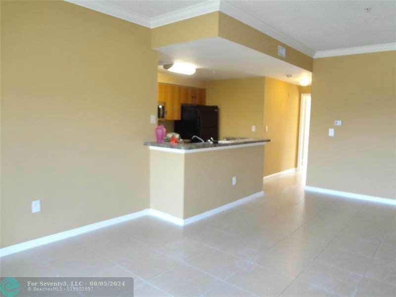 5960 W SAMPLE RD APT 307, CORAL SPRINGS, FL 33067, photo 1 of 5