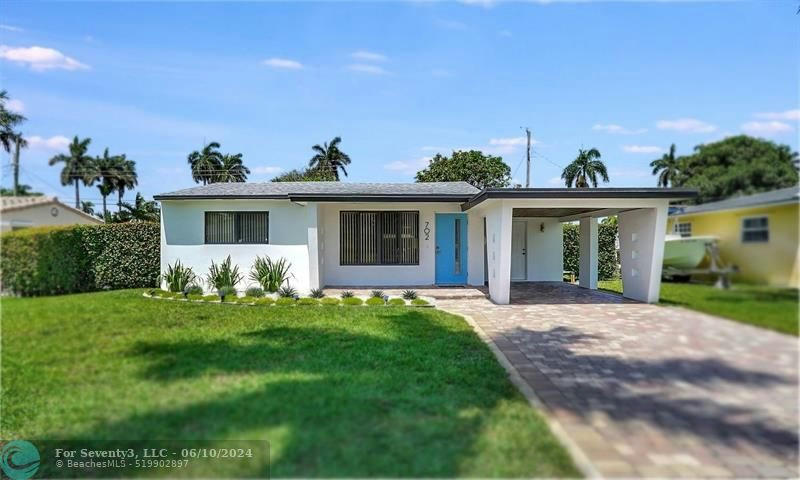 702 N 31ST AVE, HOLLYWOOD, FL 33021, photo 1 of 28