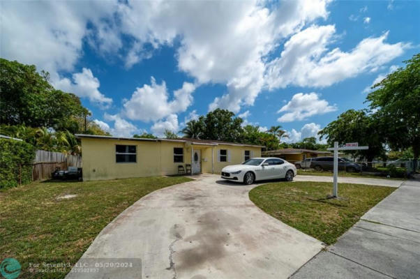 1605 NW 11TH PL, FORT LAUDERDALE, FL 33311, photo 2 of 40