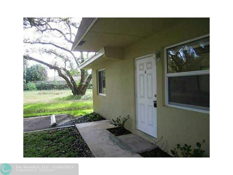 4110 N 31ST TER, HOLLYWOOD, FL 33021, photo 1 of 7