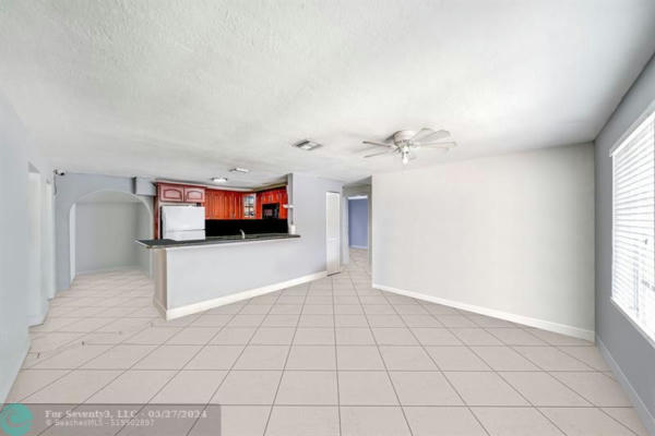 4957 SW 20TH ST, FORT LAUDERDALE, FL 33317, photo 3 of 17