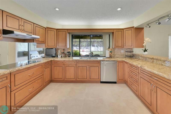 704 NW 101ST TER, CORAL SPRINGS, FL 33071 - Image 1