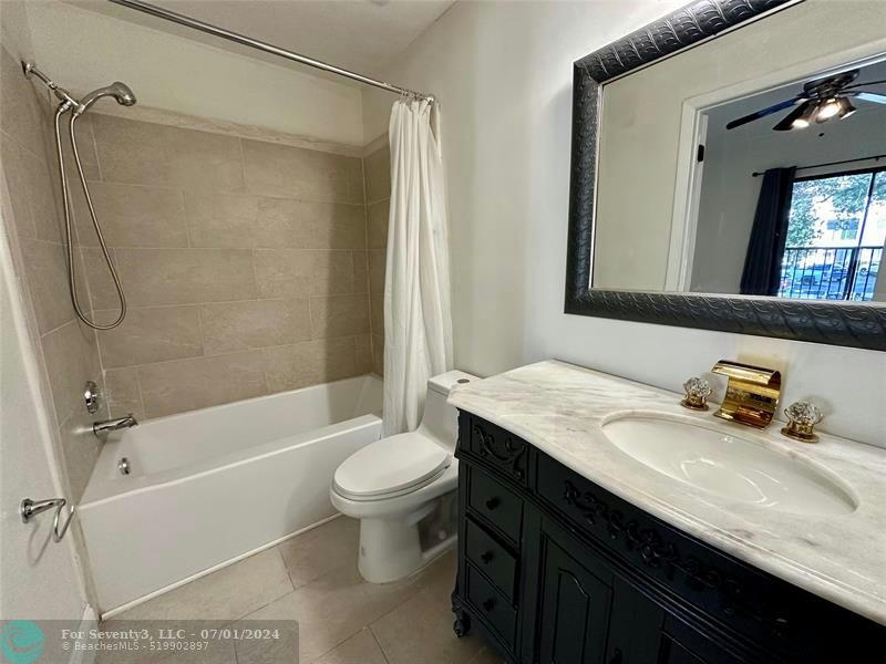 2445 SW 18TH TER APT 606, FORT LAUDERDALE, FL 33315, photo 1 of 28