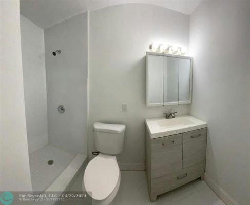2840 NW 8TH ST, FORT LAUDERDALE, FL 33311, photo 4 of 15