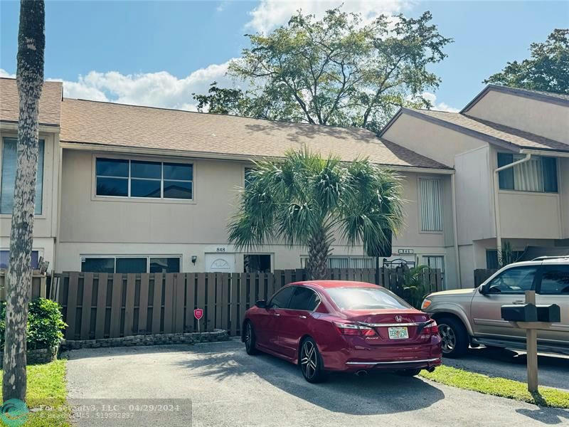 848 NW 81ST TER # 5, PLANTATION, FL 33324, photo 1 of 30