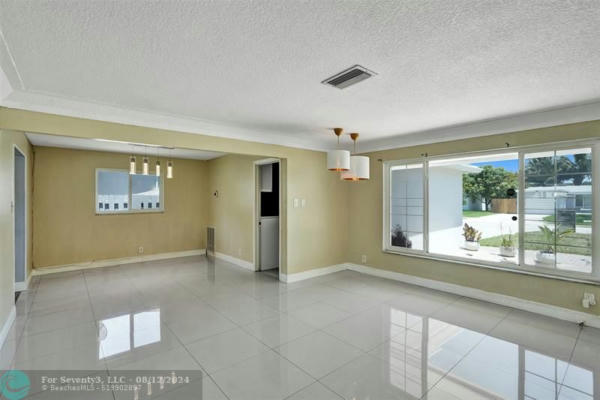 6960 NW 4TH PL, MARGATE, FL 33063, photo 4 of 19