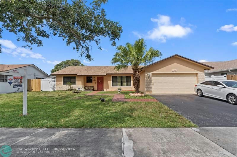 5247 SW 120TH AVE, COOPER CITY, FL 33330, photo 1 of 37