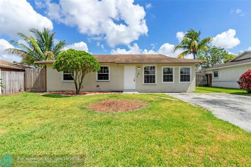 8241 SW 7TH ST, NORTH LAUDERDALE, FL 33068, photo 1 of 19
