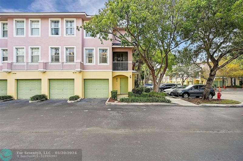 6450 W SAMPLE RD # 6450, CORAL SPRINGS, FL 33067, photo 1 of 28