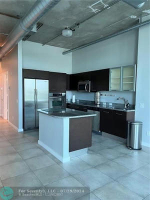 3029 NE 188TH ST APT 820, MIAMI, FL 33180, photo 4 of 11