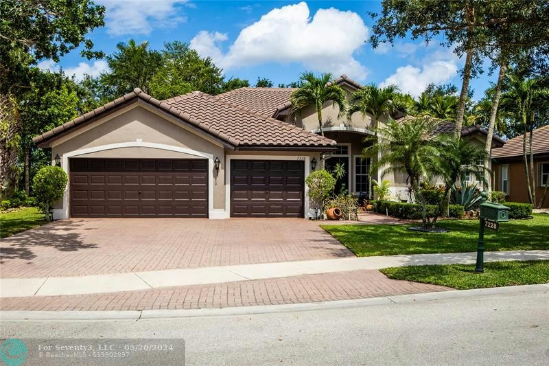 7228 NW 108TH AVE, PARKLAND, FL 33076, photo 1 of 37