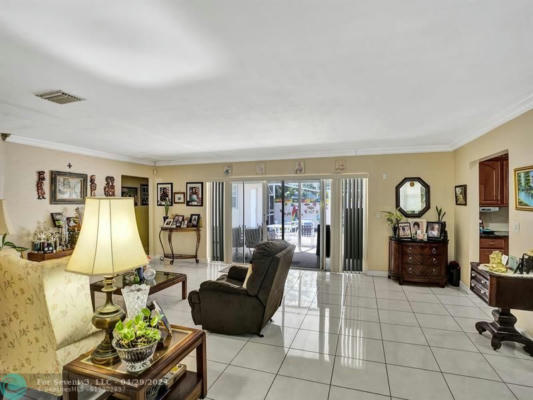 531 NW 46TH AVE, PLANTATION, FL 33317, photo 3 of 27