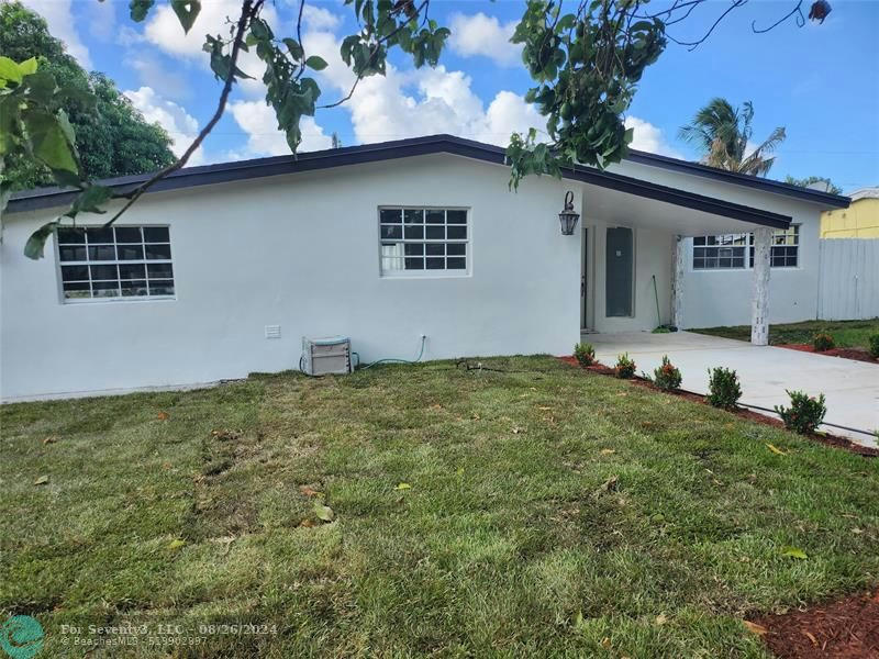 6641 MCKINLEY ST, HOLLYWOOD, FL 33024, photo 1 of 11