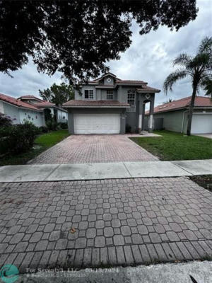 301 NW 107TH AVE, PEMBROKE PINES, FL 33026, photo 2 of 5