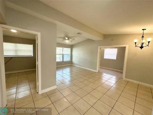 1513 NW 18TH CT, FORT LAUDERDALE, FL 33311, photo 3 of 29