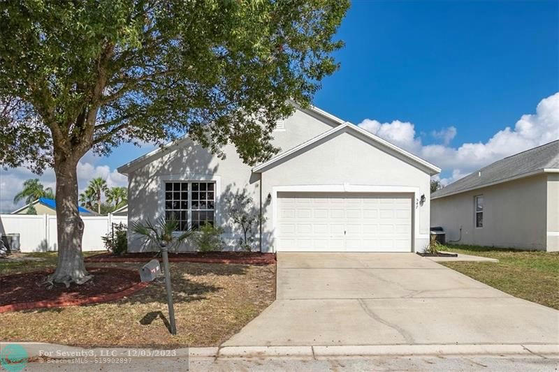 547 MADINA CIR, OTHER CITY - IN THE STATE OF FLORIDA, FL 33837, photo 1 of 25