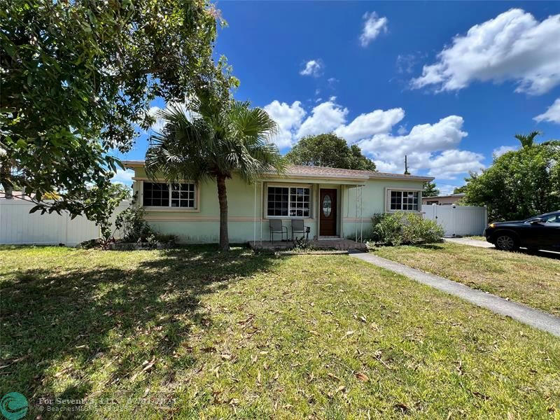 1070 NE 174TH ST, NORTH MIAMI BEACH, FL 33162 Single Family Residence ...